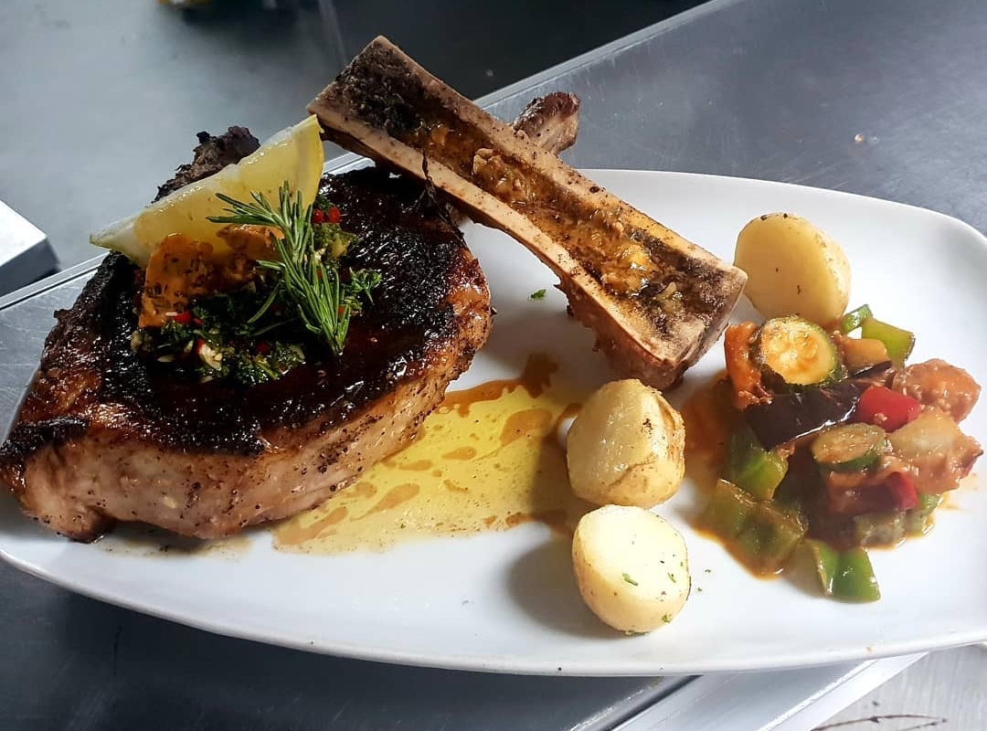 Pork & bone marrow